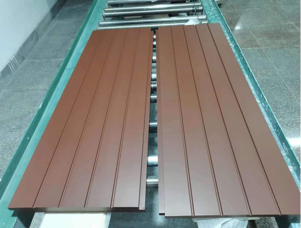 parti anteriori a fine verniciatura